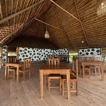 Kokopelli Bungalows Nungwi Exteriör bild