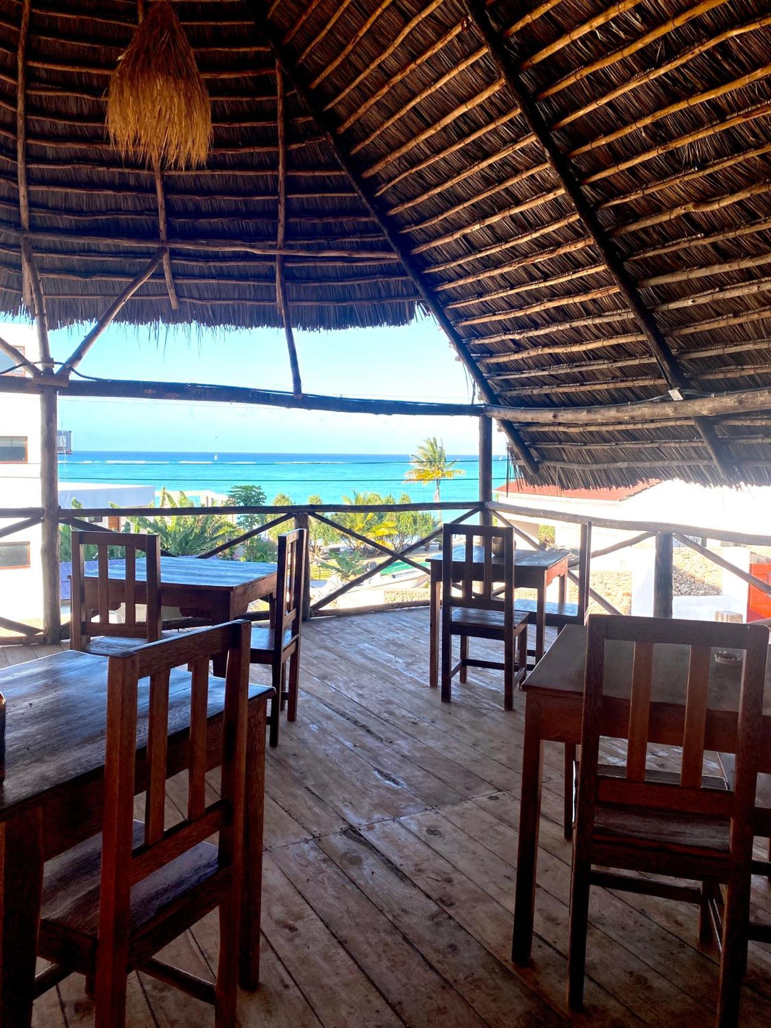 Kokopelli Bungalows Nungwi Exteriör bild