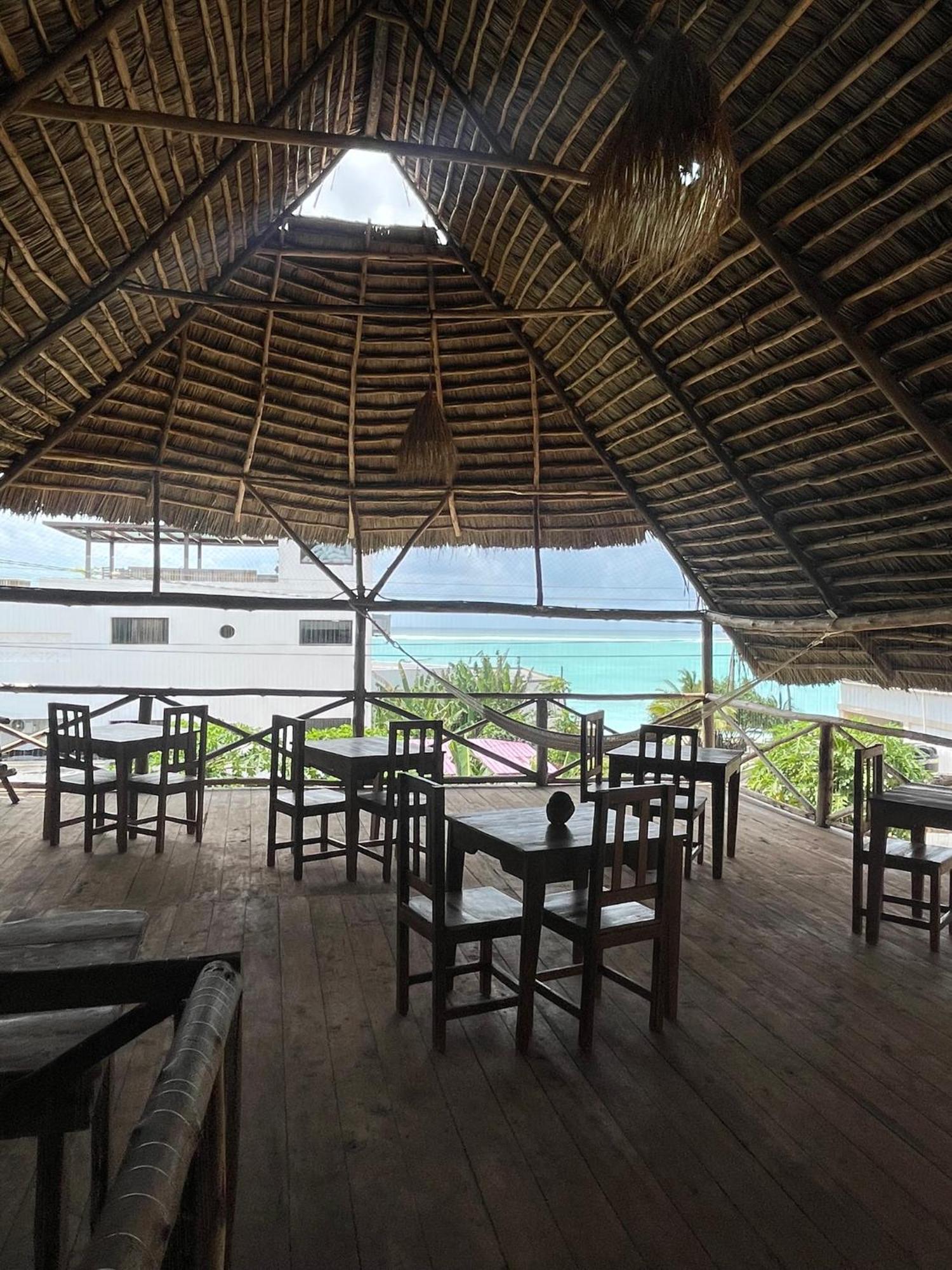 Kokopelli Bungalows Nungwi Exteriör bild
